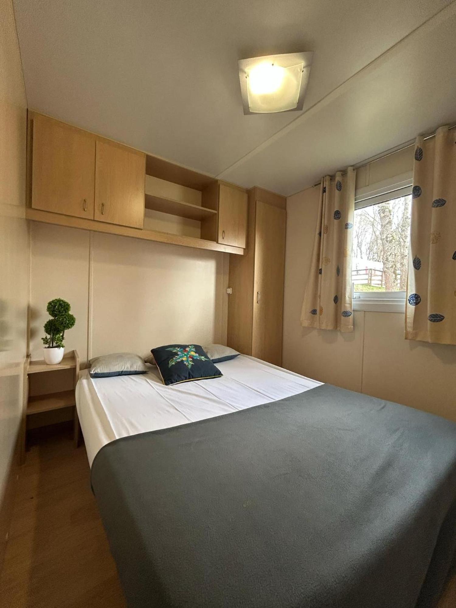 Campsite Sejour Ideal En Mobil-home 6 A 8 Personnes